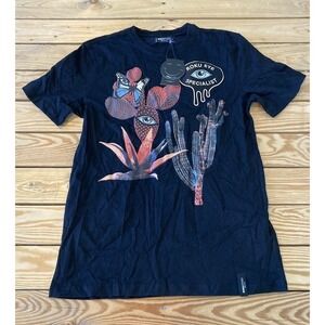 NWT $44 Roku Studio Graphic T Shirt Size Large Women’s Black